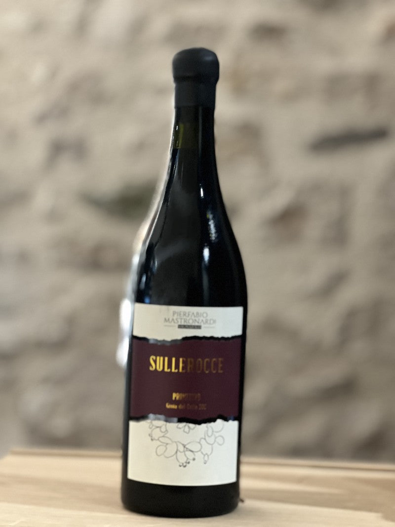 Sulle rocce Primitivo di Gioia del Colle 2018 di Pierfabio Mastronardi